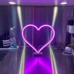 Pink Neon Heart Light